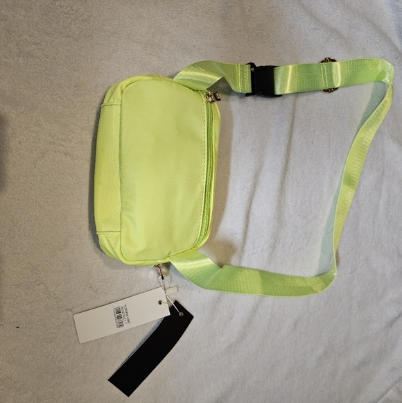 Isabelle PETA Approved Vegan Lime Green Waist Belt Bag Fanny Pack Adjustable - Picture 2 of 8